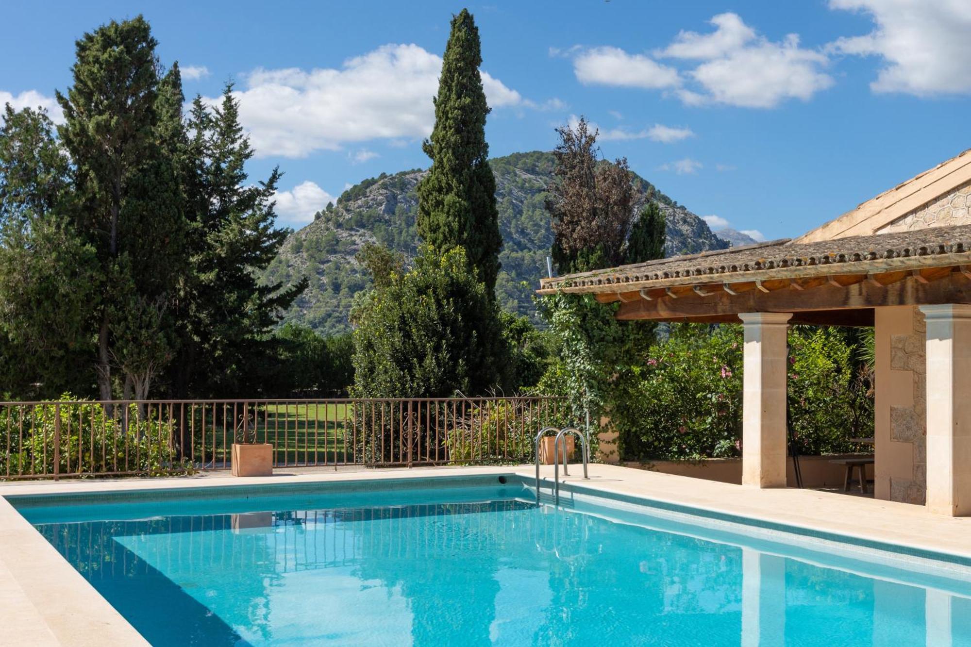 Finca Familia Pollença Exteriör bild