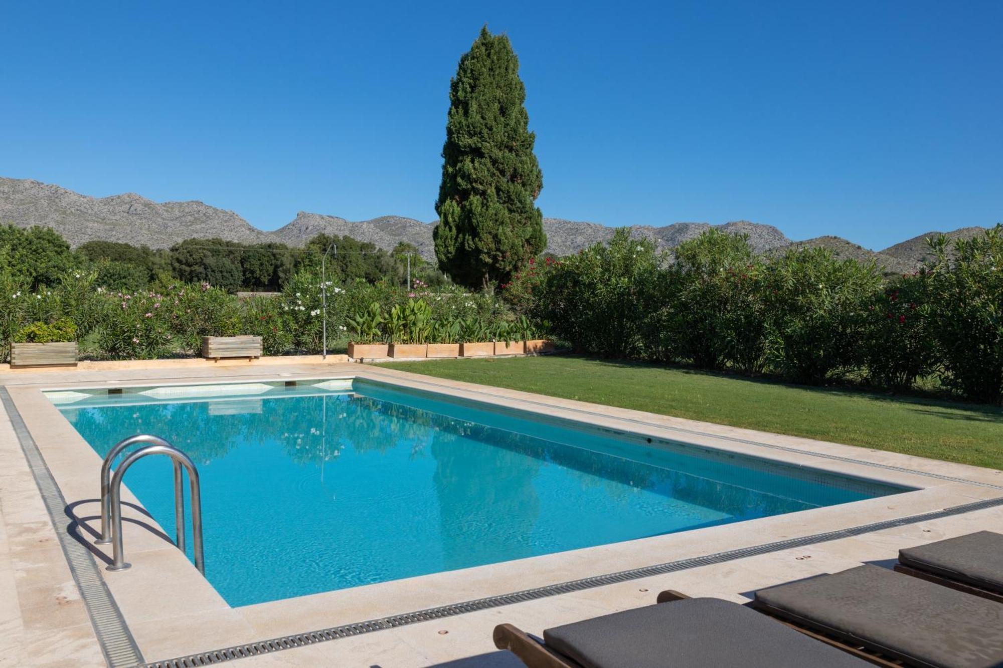 Finca Familia Pollença Exteriör bild
